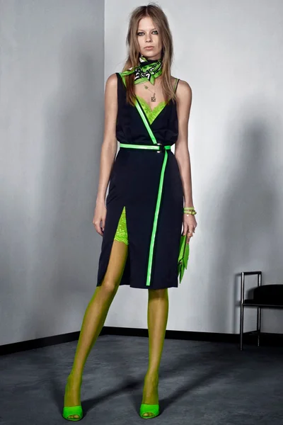 Look 2